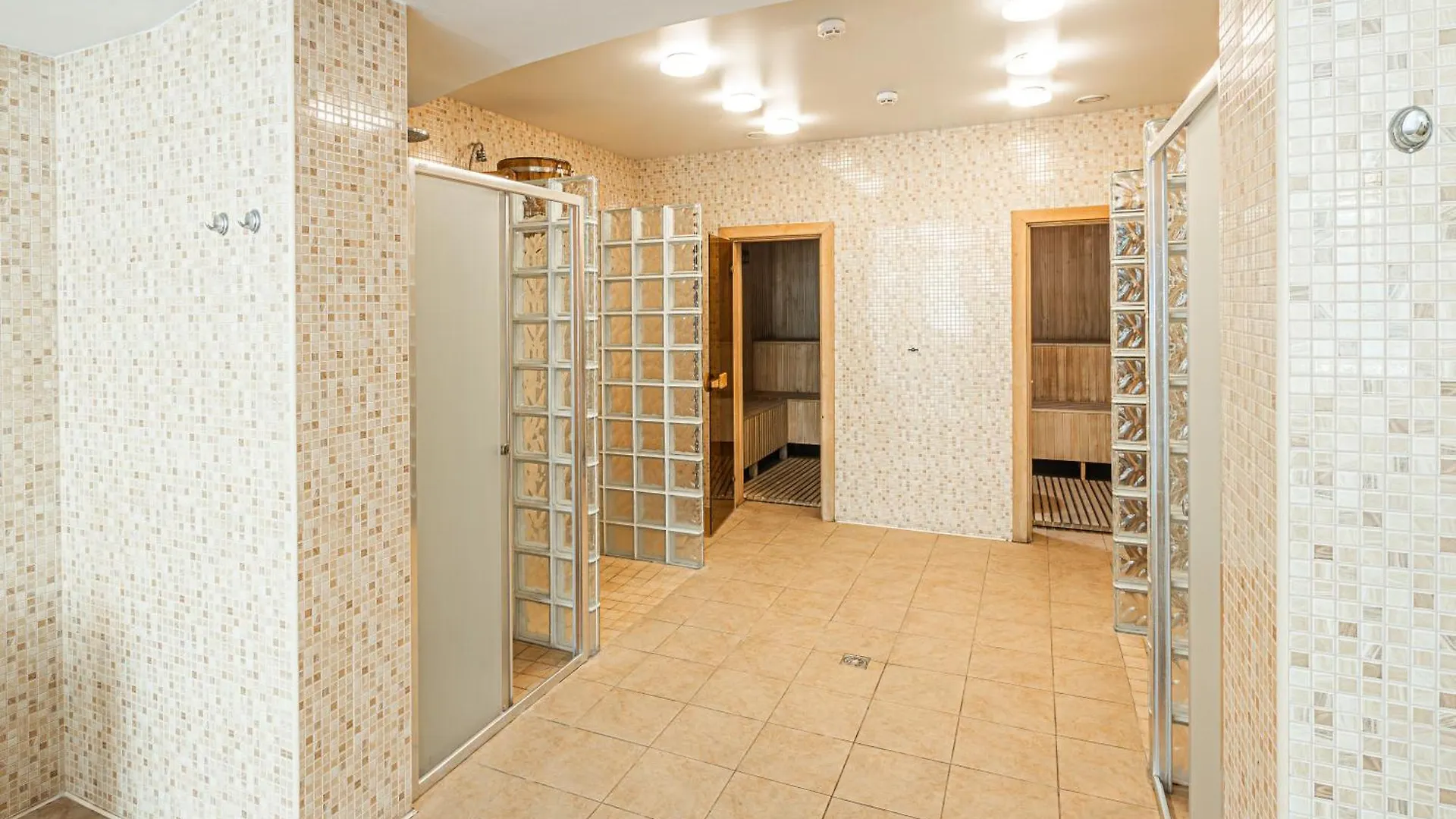 Onovo Dendra Hotel Kiev