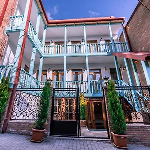 https://musmore-hotel-tbilisi.alltbilisihotels.com