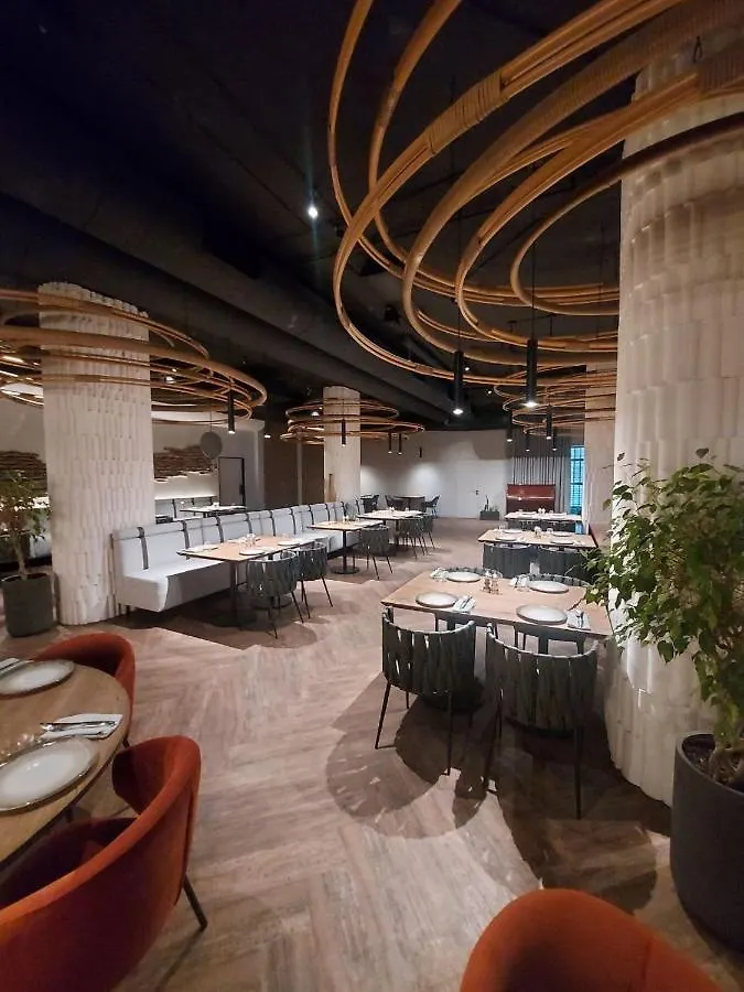 ONOVO Dendra Hotel Kiev