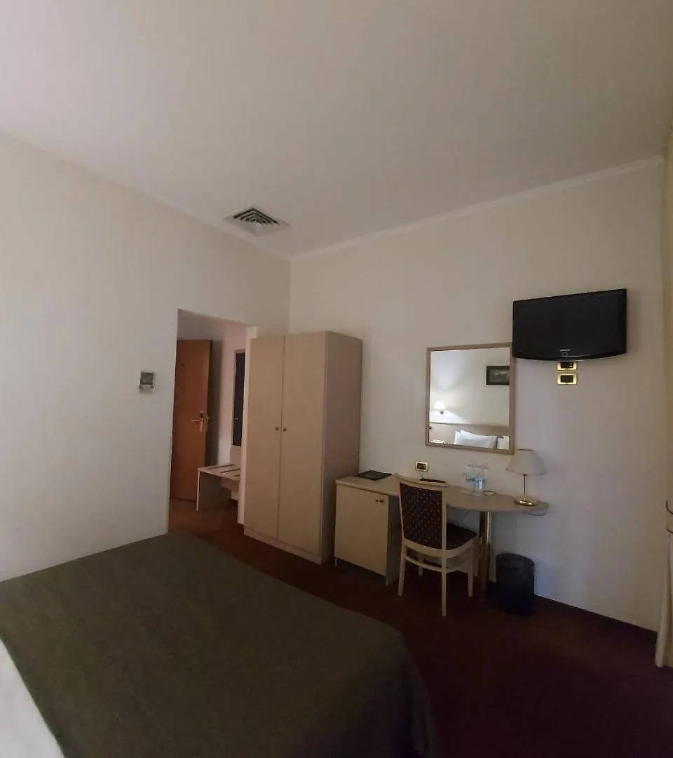 Onovo Dendra Hotel كييف أوكرانيا