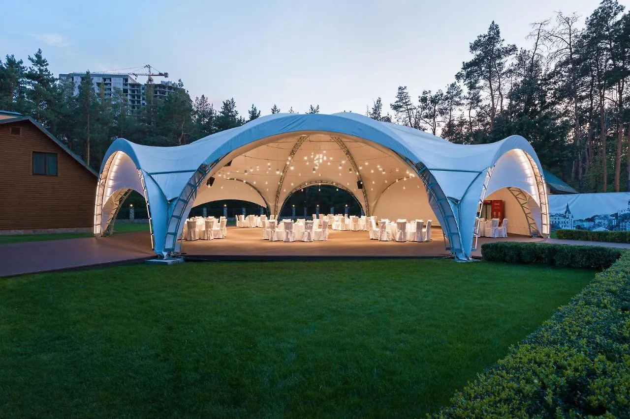 ONOVO Dendra Hotel Kiev